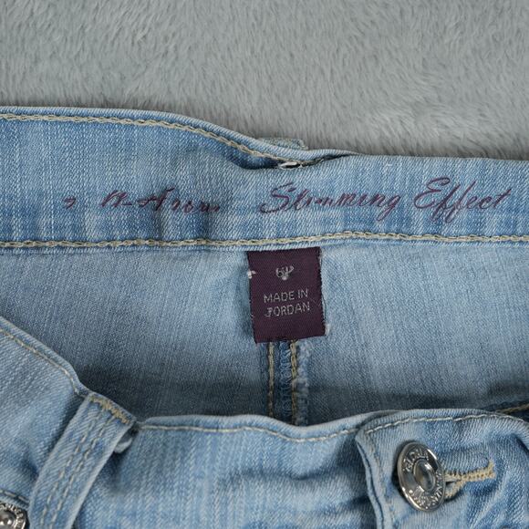 Gloria Vanderbilt Capri Jeans Womens 6P Blue Demin Amanda Light Wash Rhinestones - Picture 3 of 11